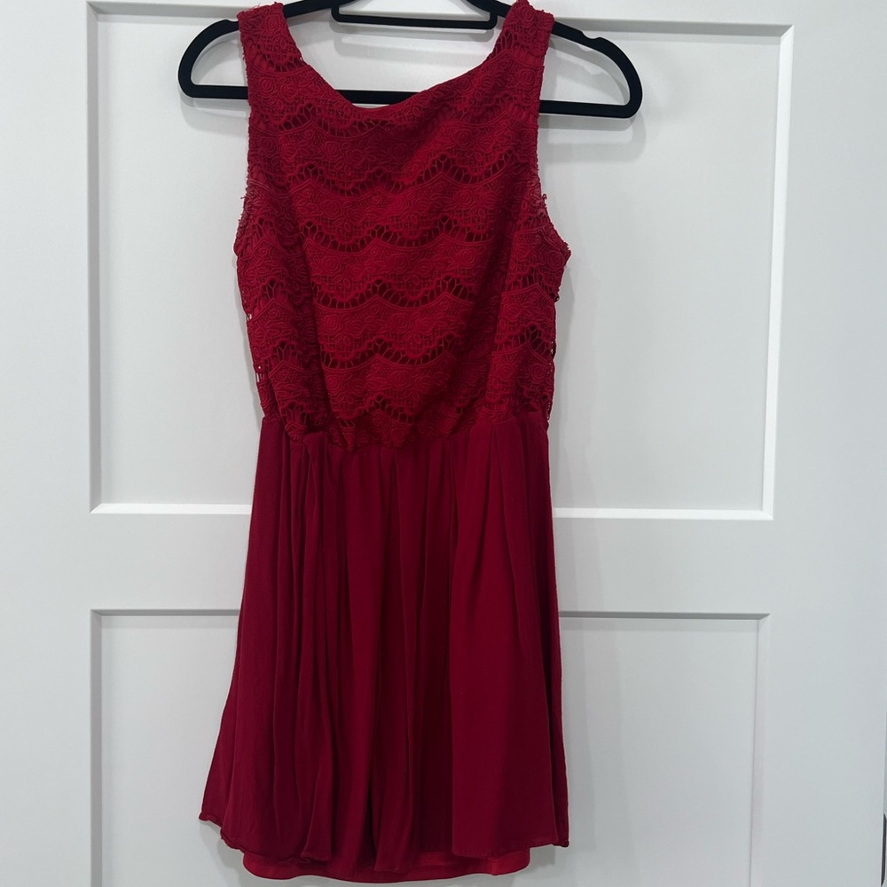 Alya Scarlet Lace Dress